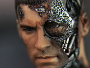 Marcus Wright Hot Toys sixth scale figure