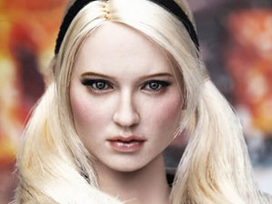 Baby Doll Hot Toys sixth scale figure