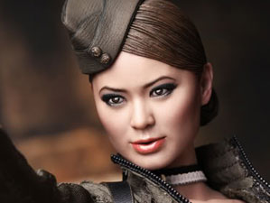 Amber Hot Toys sixth scale figure