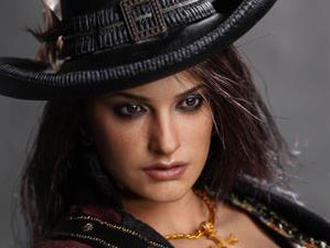 Angelica Hot Toys sixth scale figure