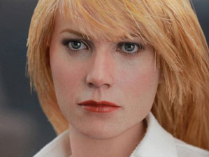 Pepper Potts Hot Toys sixth scale figure