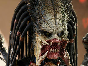 Wolf Predator (Heavy Weaponry) Hot Toys sixth scale figure